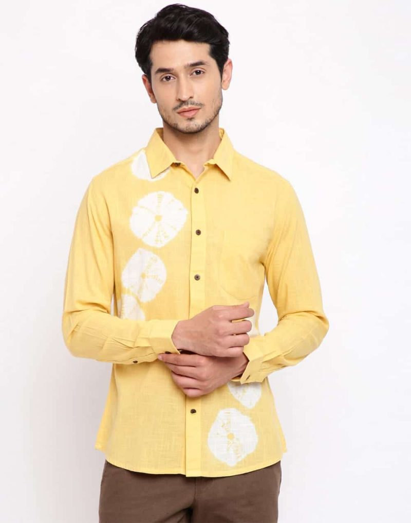 Men Regular Fit Printed Spread Casual Shirt
