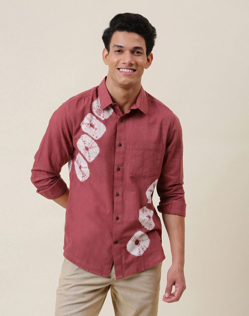 Men Regular Fit Printed Spread Casual Shirt