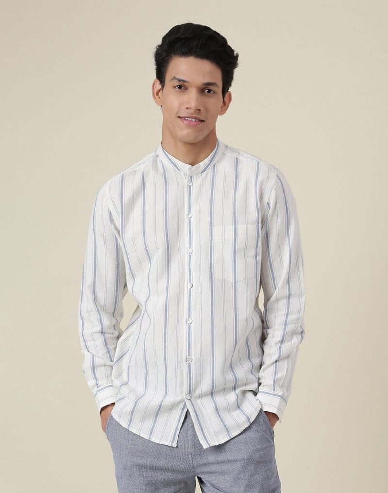 Men Regular Fit Printed Spread Casual Shirt