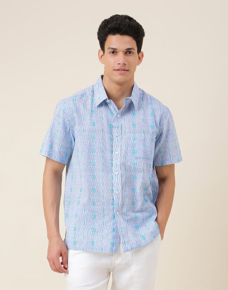 Men Regular Fit Printed Spread Casual Shirt