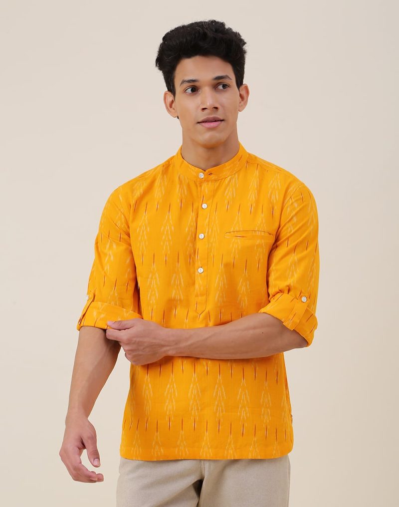 Men Regular Fit Printed Spread Casual Shirt